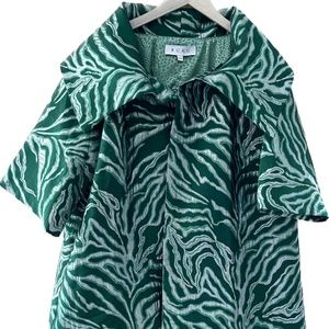 BURU Green Metallic Brocade Swing Coat